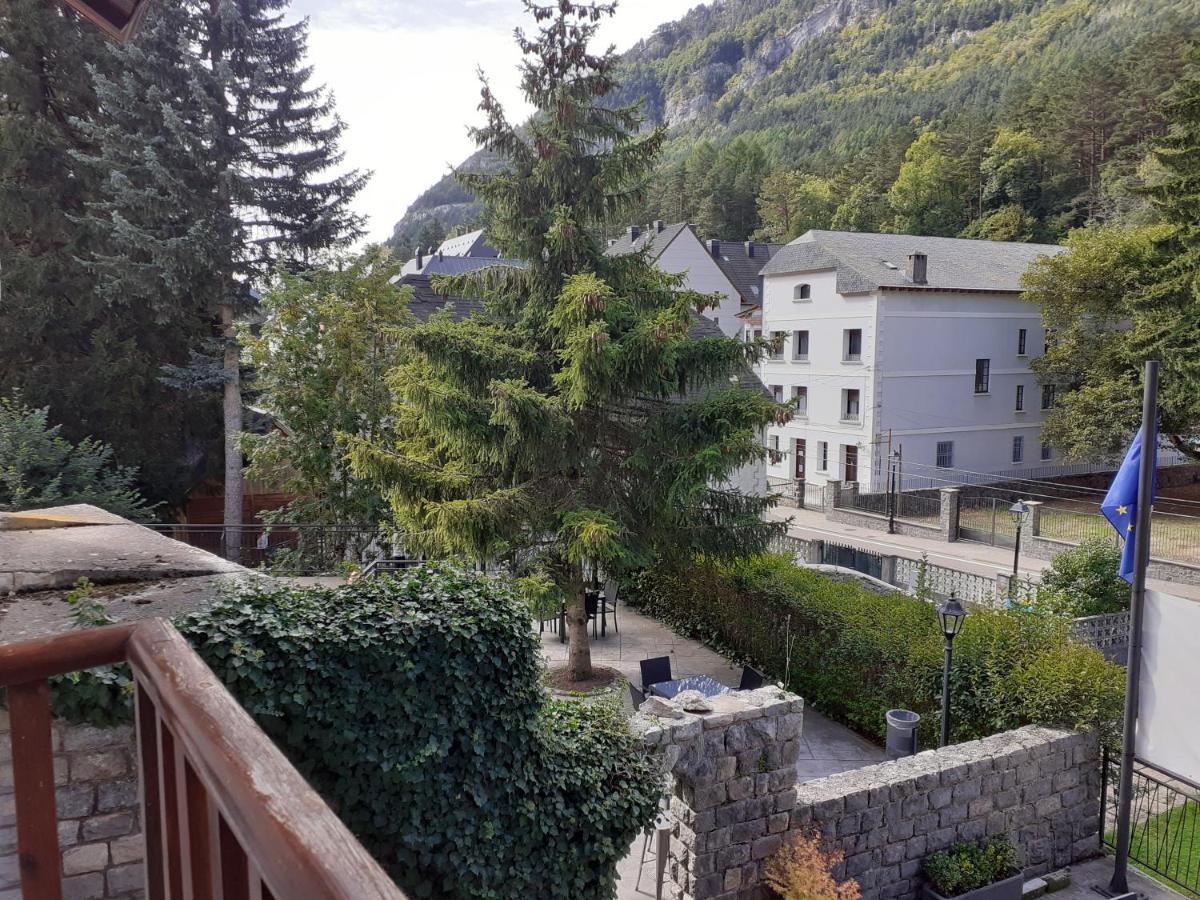 Hotel & Spa Real Villa Anayet Canfranc Exterior foto