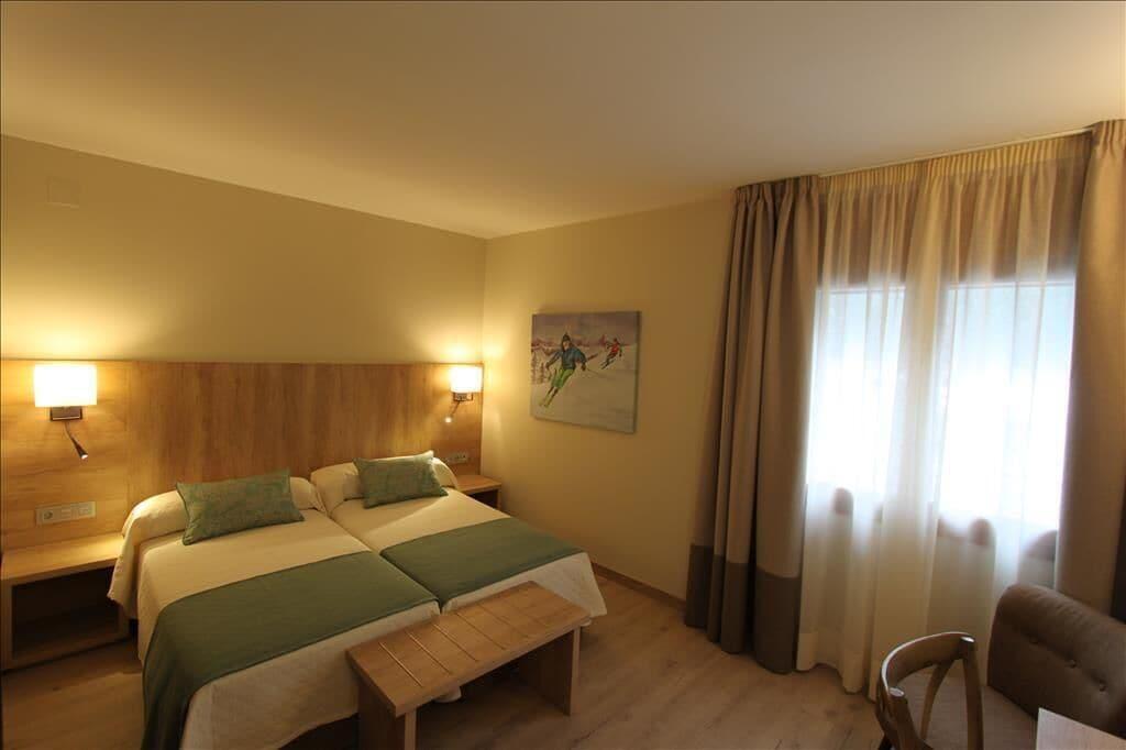 Hotel & Spa Real Villa Anayet Canfranc Exterior foto